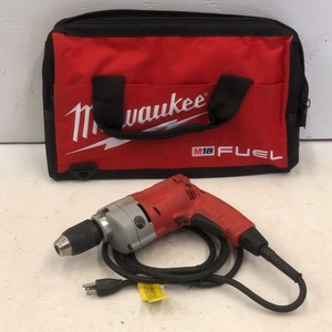 lot 19 image: Milwaukee 0235-20 Corded 12 Mag...