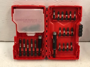 lot 48 image: Milwaukee 48-32-4404 Driver Bit Set...