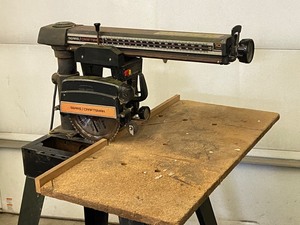 lot 1 image: Craftsman 10 Radial Arm Saw With S...