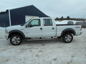 lot 3 image: 2006 Ford F350 SD XLT Diesel 4x4
