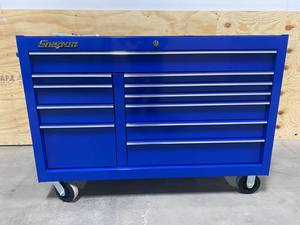 lot 1 image: NEW Snap On KRA2411PCM 55 Rolling Tool Box Chest RETAIL $5,140