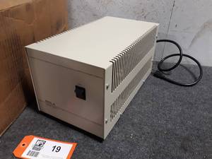 lot 19 image: New SOLA MCR500 Electronic Power Conditioner