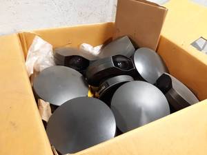 lot 22 image: (8) PictureTel Cameras