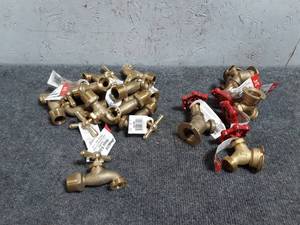 lot 35 image: NEW Pro-Line Hose Bibbs and Sillcocks 34
