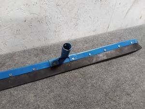 lot 39 image: Neoprene Floor Sqeegee 36