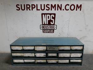 lot 14 image: 18-Drawer Parts Bin - 33-14 x 12 x 10-34