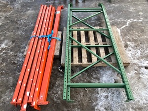 lot 8 image: Industrial Pallet Racking Lot