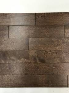 lot 113 image: 393 SF 34 High-end Prefinished Solid Wood Birch Flooring