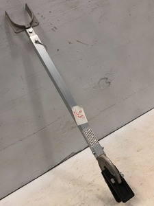 lot 38 image: Adjustable Transom Saver