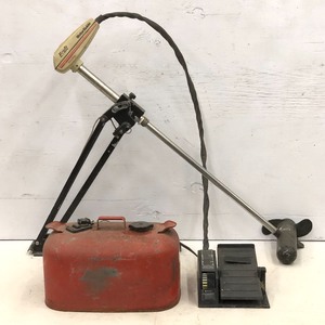 lot 60 image: 6-Gallon Boat Motor Fuel Tank & Trolling Motor