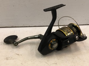 lot 121 image: Offshore-Angler Frigate Spinning Reel