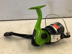 lot 133 image: Bass Pro Shops Viper Spinning Reel