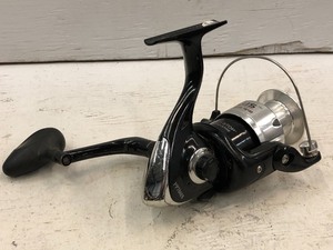 lot 136 image: Offshore-Angler Power-Plus Spinning Reel