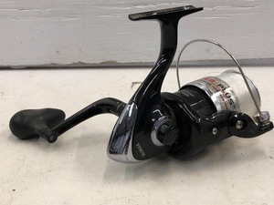 lot 140 image: Offshore-Angler Power-Plus Spinning Reel