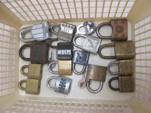 lot 23 image: Vintage padlocks