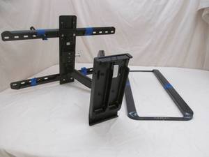 lot 62 image: Sanus TV Mount