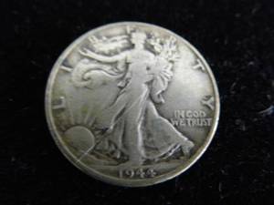 lot 31 image: 1944 Walking Liberty Half Dollar