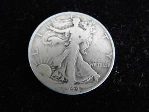lot 35 image: 1944 Walking Liberty Half Dollar