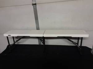 lot 24 image: Lifetime Folding Bench