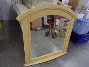 lot 43 image: Large Mirror with frame