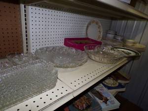 lot 24 image: Dishes, Crystal Bowl and Serving set