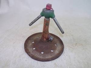 lot 8 image: Vintage Lawn Sprinkler