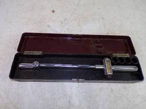 lot 3 image: Torkflash Torque Wrench