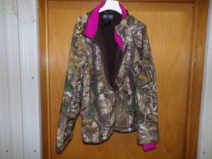 lot 96 image: XL Womens Fall Jacket