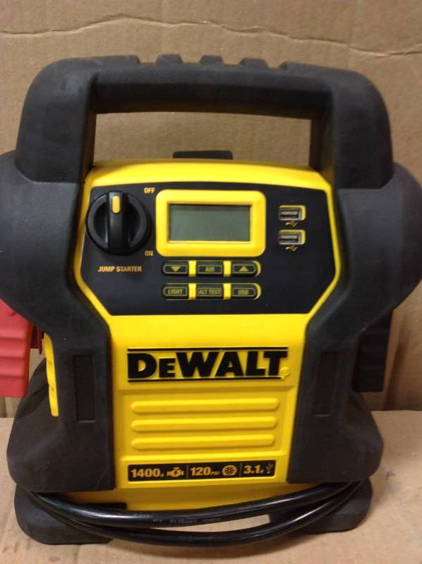 dewalt 1400 amp jump box