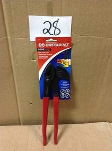 Crescent 11 in. Nail Pulling Plier not used
