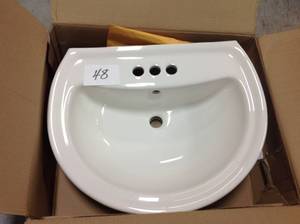 American Standard 0236004.020 Cadet Pedestal Lavatory Top with 3 Faucet Holes (4 Centers), 24X19, White not used