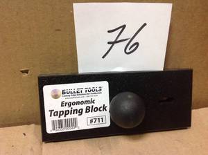 Bullet Tools Ergonomic Professional Grade Plank Flooring Tapping Block in good condition