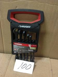 Husky 100-Position Flex-Head Ratcheting Wrench Set SAE (6-Piece) in good condition