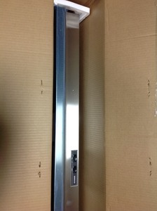 Broan 42000 Series 36 in. Under Cabinet Range Hood with Light in Stainless Steel Not used