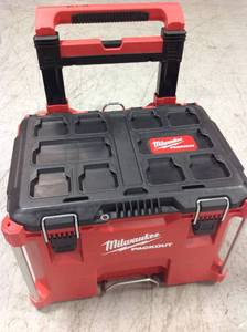 lot 7 image: Milwaukee 22 in. PACKOUT Modular Tool Box Storage System  in good condition