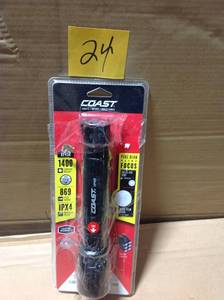 lot 24 image: Coast HP450 1400 Lumen LED Flashlight with Slide Focus in good condition