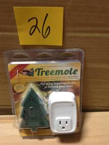 lot 26 image: Treemote Remote Switch for Christmas Lights  in good condition