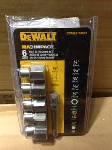 lot 44 image: DEWALT MAX Impact Steel Extractor Set (5-Piece) in good condition
