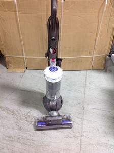 lot K10 image: Dyson Slim Ball Multi-Floor Upright Vacuum Cleaner in White in working conditions