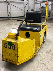lot 2 image: Cushman 24Volt Electric Tug Cart