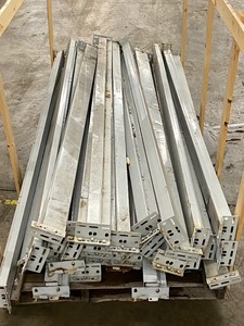 lot 31 image: Bulk Lot Of Pallet Racking Load Beams