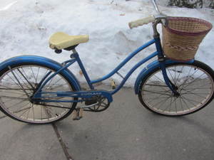 Ladies Cutlass Bicycle