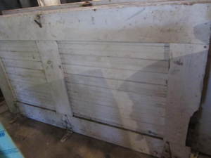 Wooden Doors & Pillar