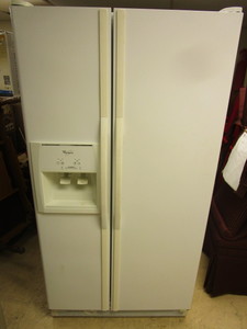 lot 403 image: WHIRLPOOL ULTRA EASE REFRIGERATOR