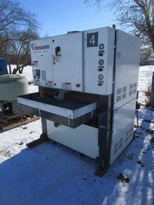 lot 3 image: Timesavers Series 2300 Belt Sander