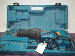 lot 22 image: Reciprocating Saw