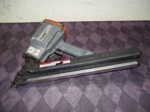 lot 38 image: Framing Nailer