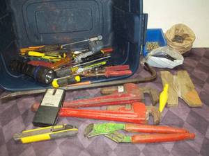 lot 247 image: Assorted Hand Tools