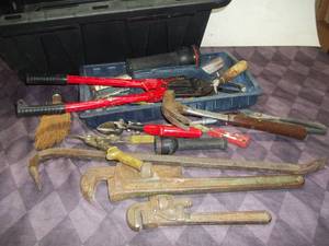 lot 248 image: Assorted Hand Tools