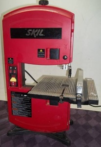 lot 253 image: Benchtop Band Saw